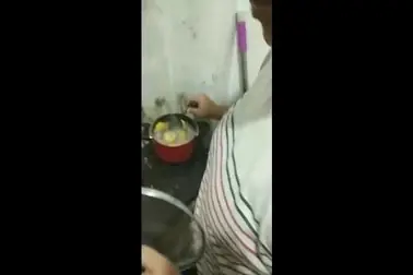 Gadis Cantik Pasrah Goyang Kasur Bareng Suami