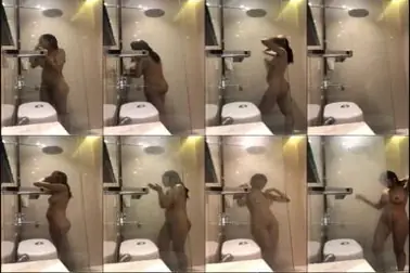 Mandi Malam Hari Chessty Sekalian Masturbasi